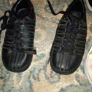 All black kids k swiss classic sz 8c